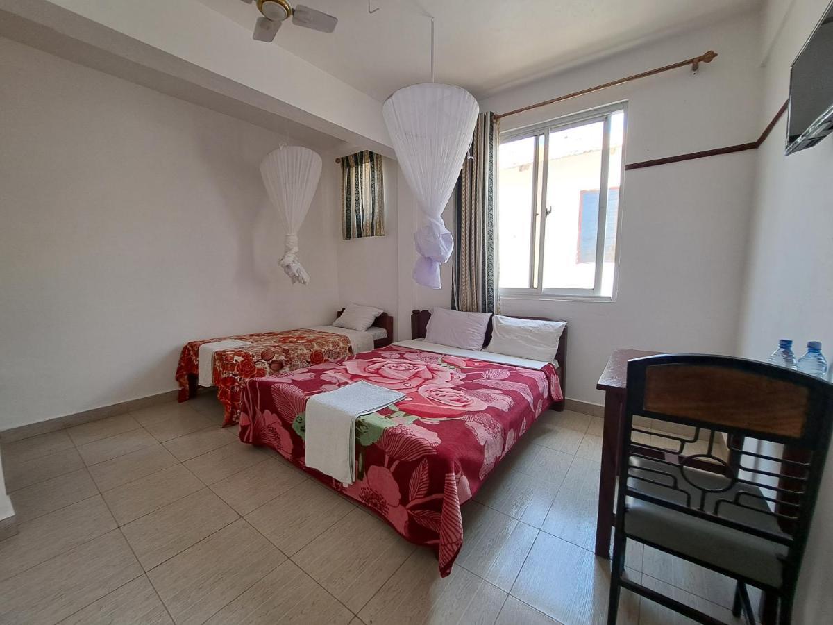 Kwale Golden Guest House Екстериор снимка